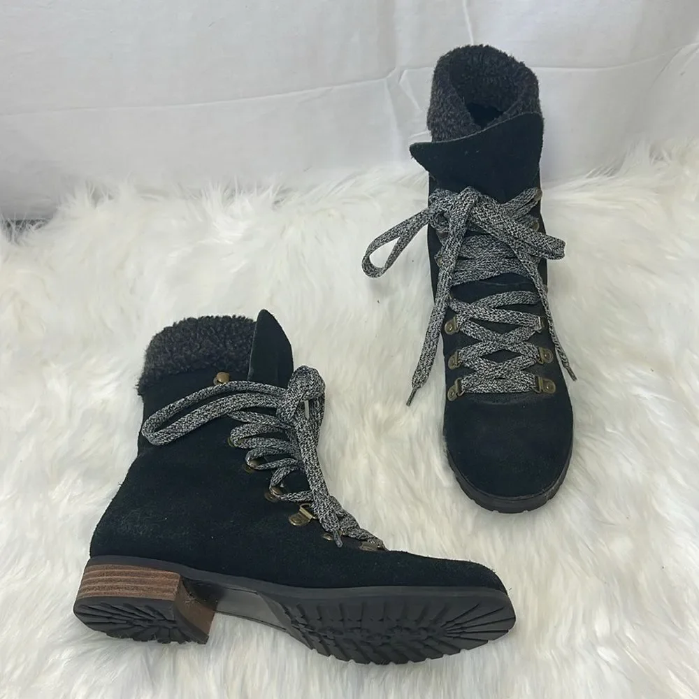Sole Society very good